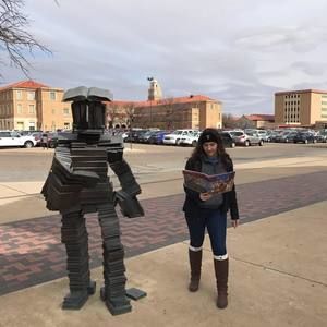 Meet your Posher, Kayla